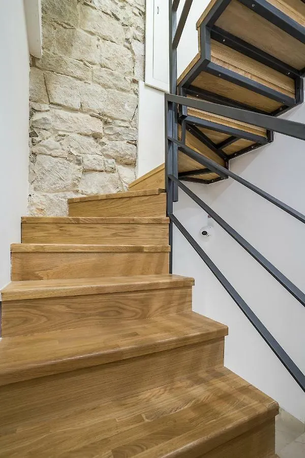 Studio Apartments Petar In Old Part Of Town Split