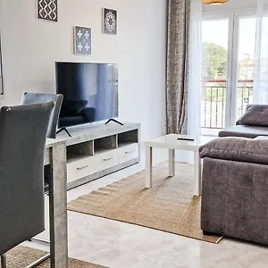 https://piso-turstico-cassa-de-selva.topbarcelonahotels.com